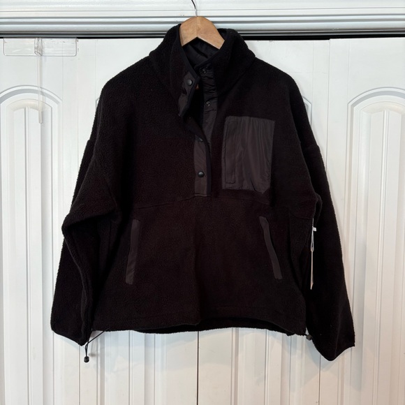 Willow Black Fleece Pullover Size Medium - Picture 1 of 6
